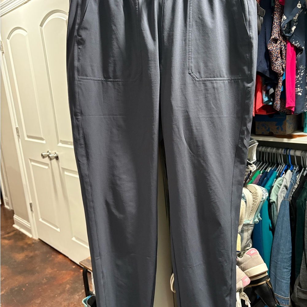 Women’s Gray Pants